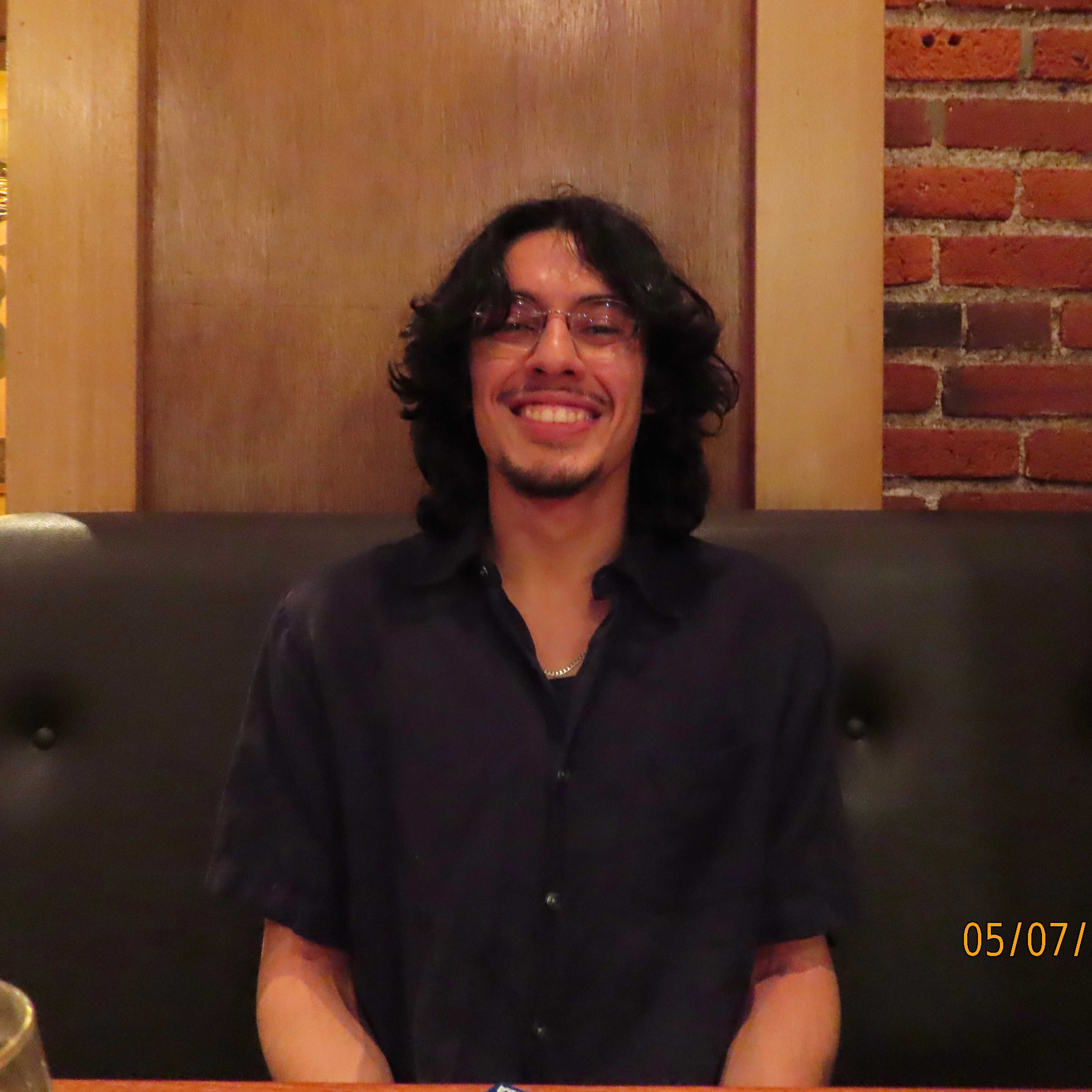 Marco Ramirez Headshot